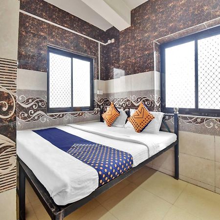 Oyo 85212 Hotel Vaibhav Аджмер Екстериор снимка